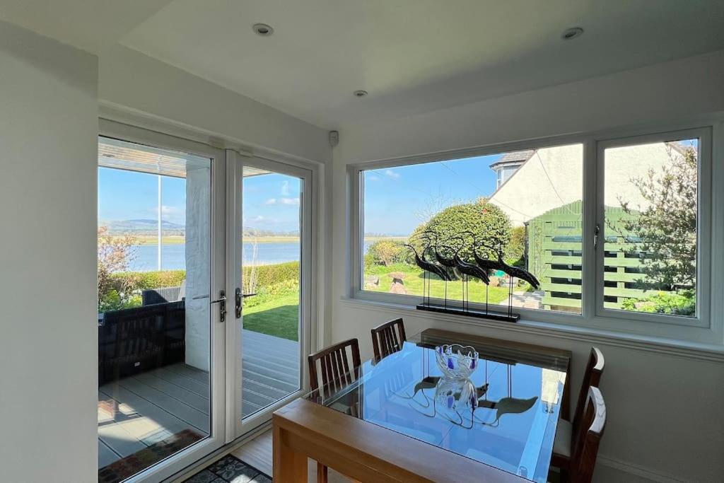 Shorepark - Waterfront Cottage With Stunning Views Dumfries Esterno foto